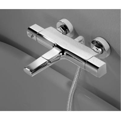 Универсальный смеситель для ванны с термостатом Uniterm IDDIS UNISB02i74WA. Фото